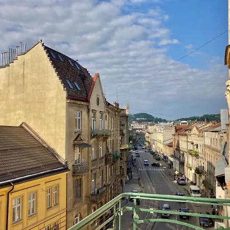Dimitris Apartment Lviv